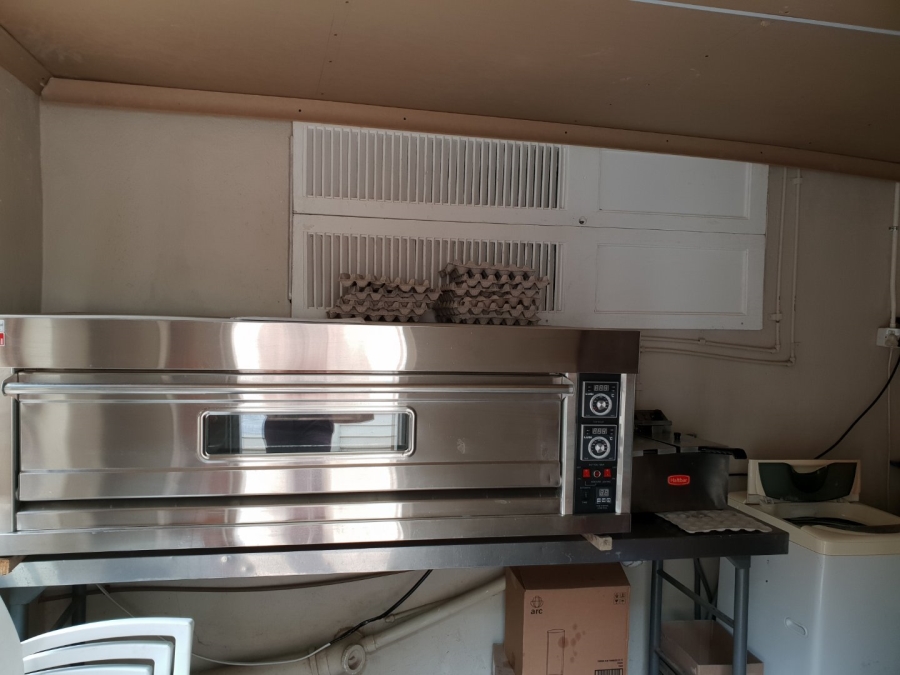 6 Bedroom Property for Sale in Senekal Free State